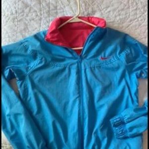 NWOT Nike reversible jacket size M blue and pink